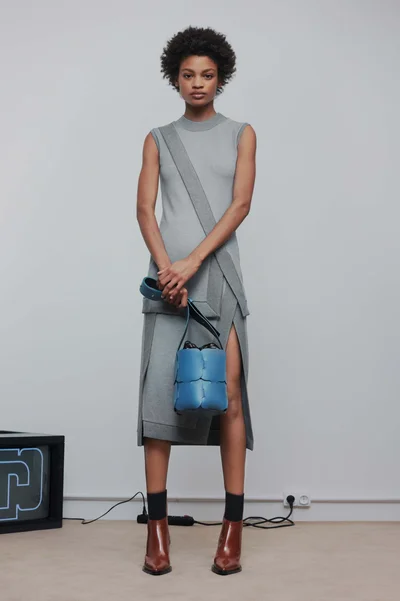 Look 4